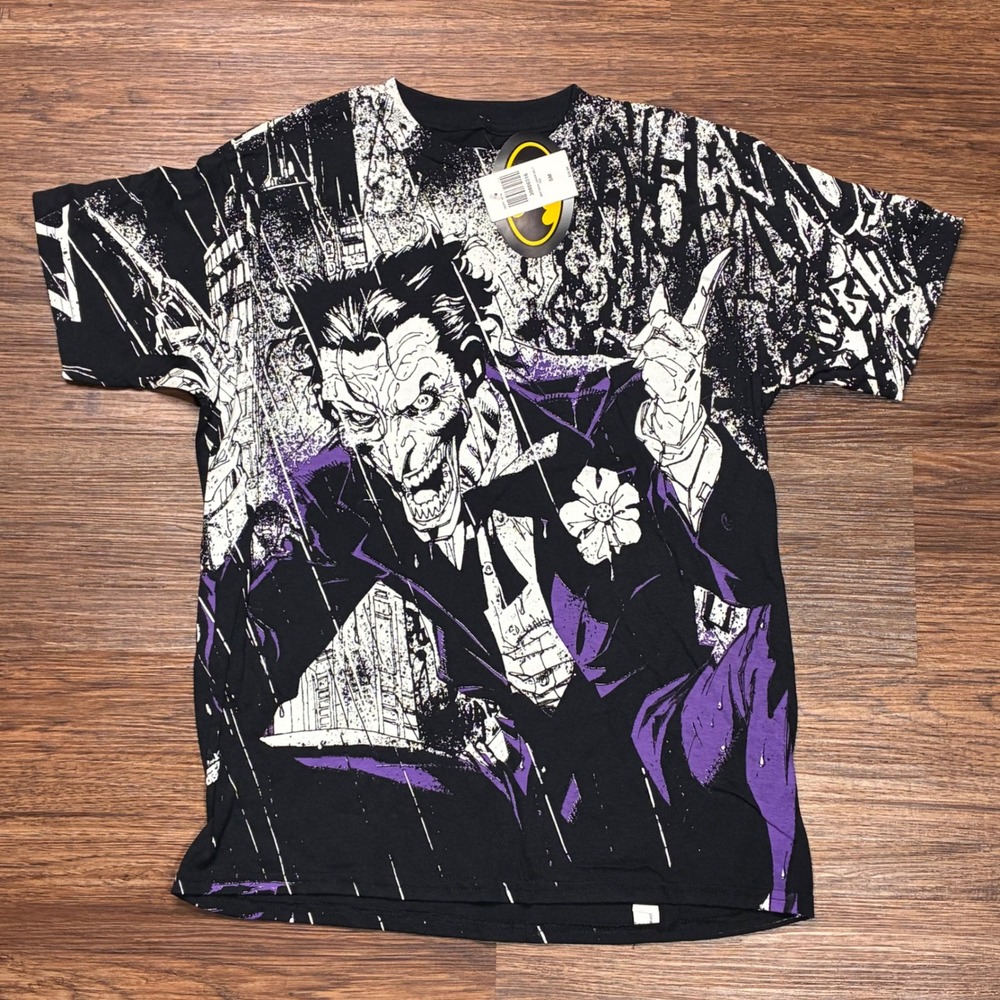DC Comics Joker T-Shirt Women Small Black NWT Boyfriend Fit AOP City Tee
